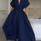 Vestido midi para mulher com decote em V e detalhe de atilhos