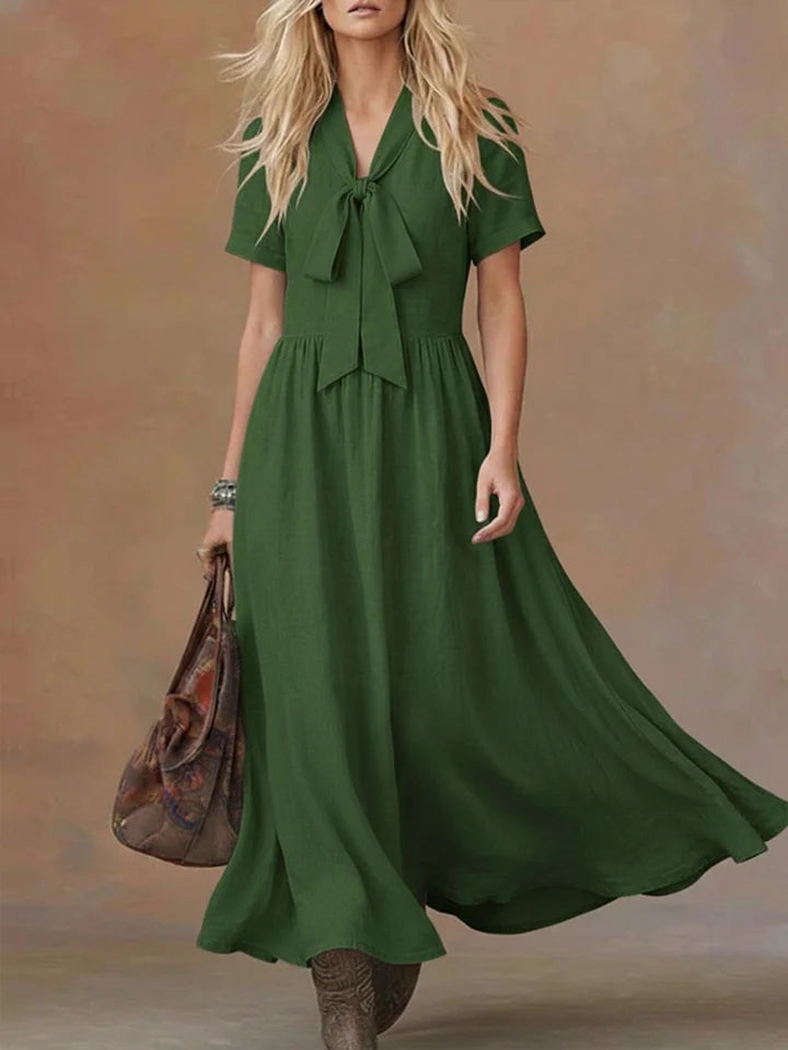Vestido confortável em linho e algodão com atilhos na cintura