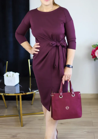 Um vestido bonito e elegante com cintura marcada, versátil e fácil de combinar.