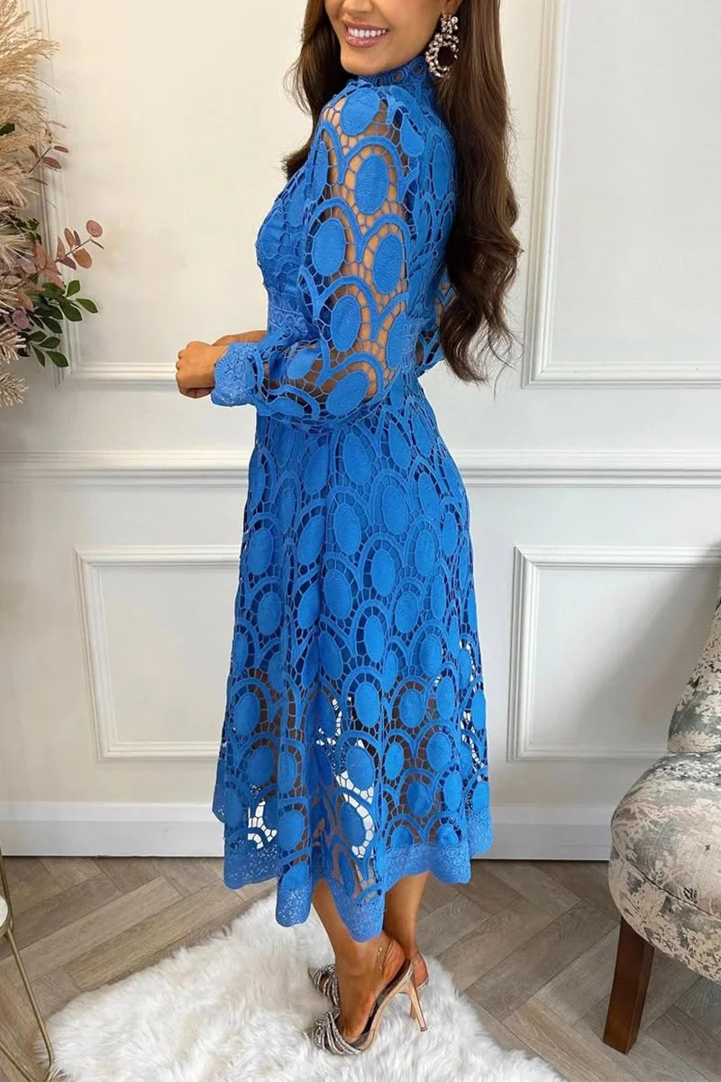 Vestido casual para mulher com decote redondo e manga comprida
