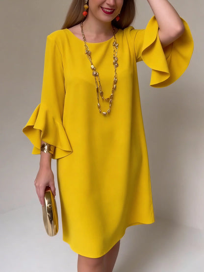 Vestido elegante e confortável com mangas franzidas