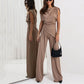 Conjunto elegante de duas peças para mulher em cor sólida