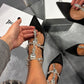 Sapatilhas com detalhes em cristal preto