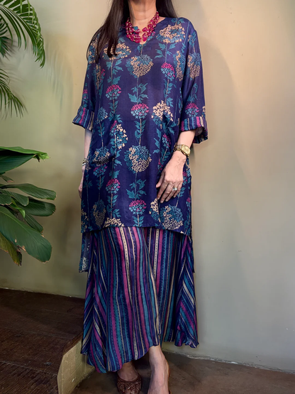 Conjunto de cordão floral estampado em algodão