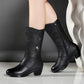 Botas de senhora com plataforma de cano médio