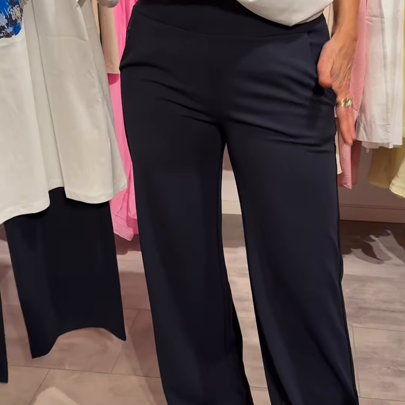 Conjunto de duas peças para menina com estampado, blusa e calça