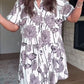 Vestido casual com estampado floral e manga abalonada