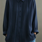 Camisa de senhora em linho e algodão com detalhes em renda e aplicações