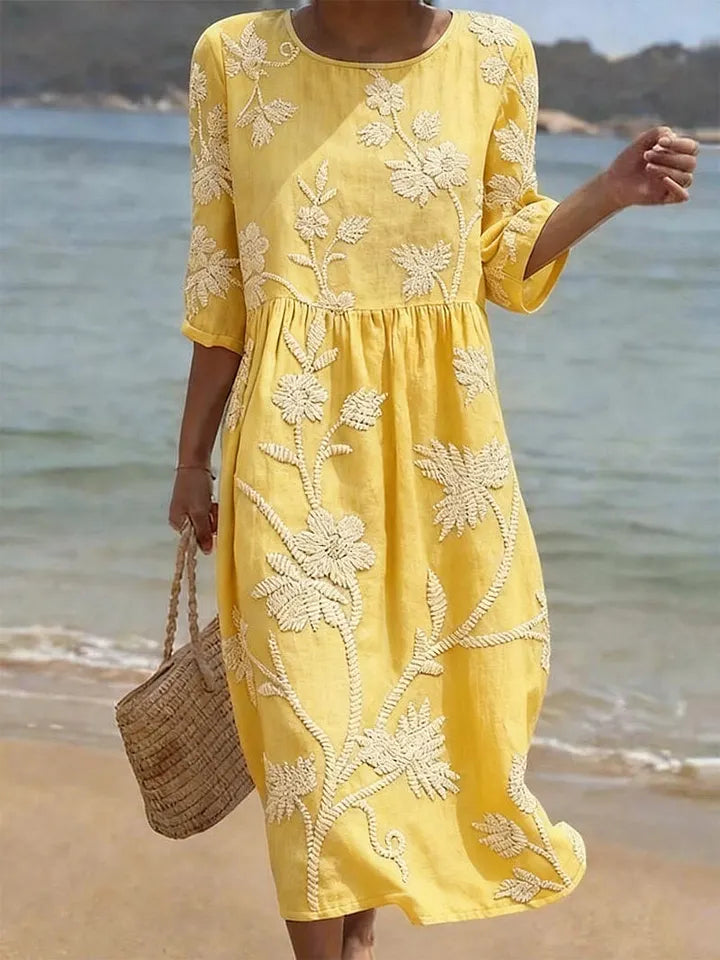 Vestido Midi Fluido com Bordado Floral – Coleção Vintage Elegante