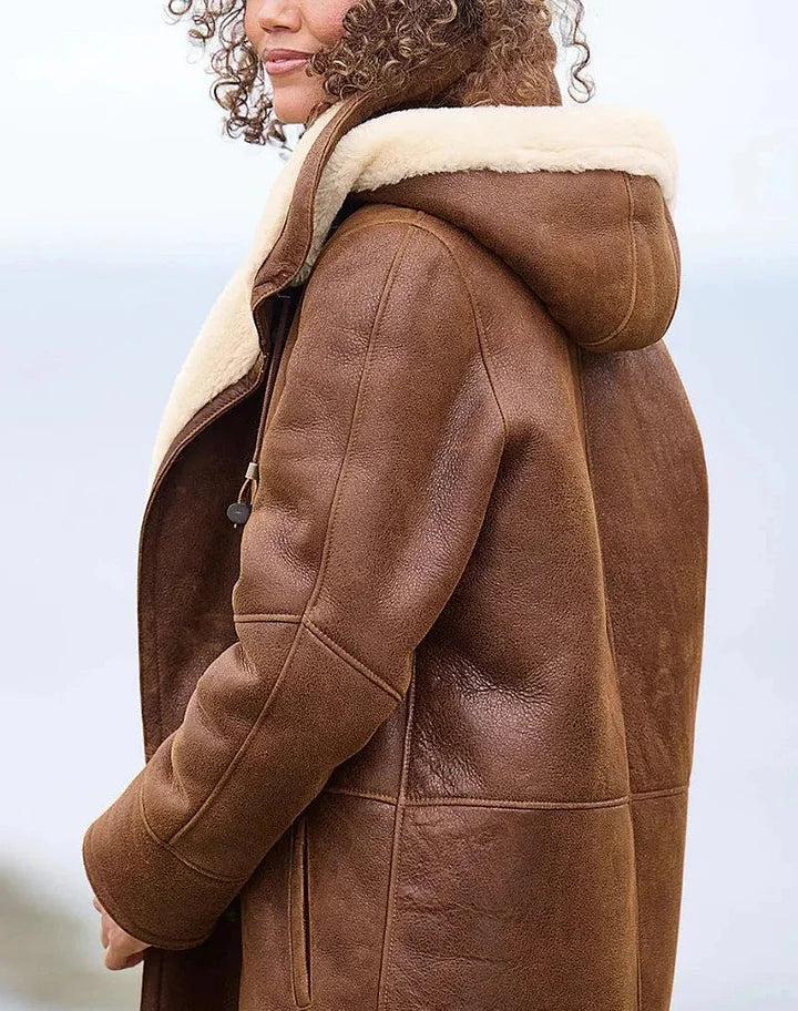 Casaco clássico de inverno para mulher com capuz e forro polar