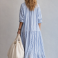 Vestido feminino casual listrado e largo