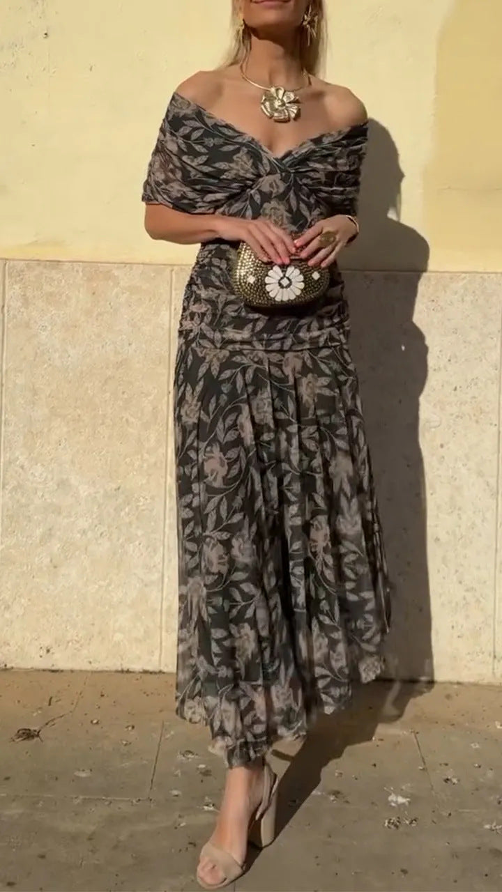 Vestido estampado para menina com decote em V e ombros de fora
