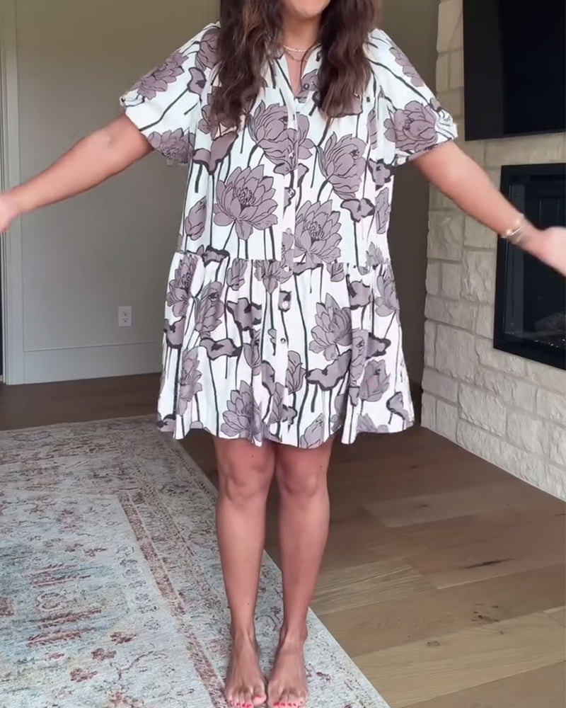 Vestido casual com estampado floral e manga abalonada