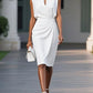 Vestido midi clássico com gola redonda e manga curta