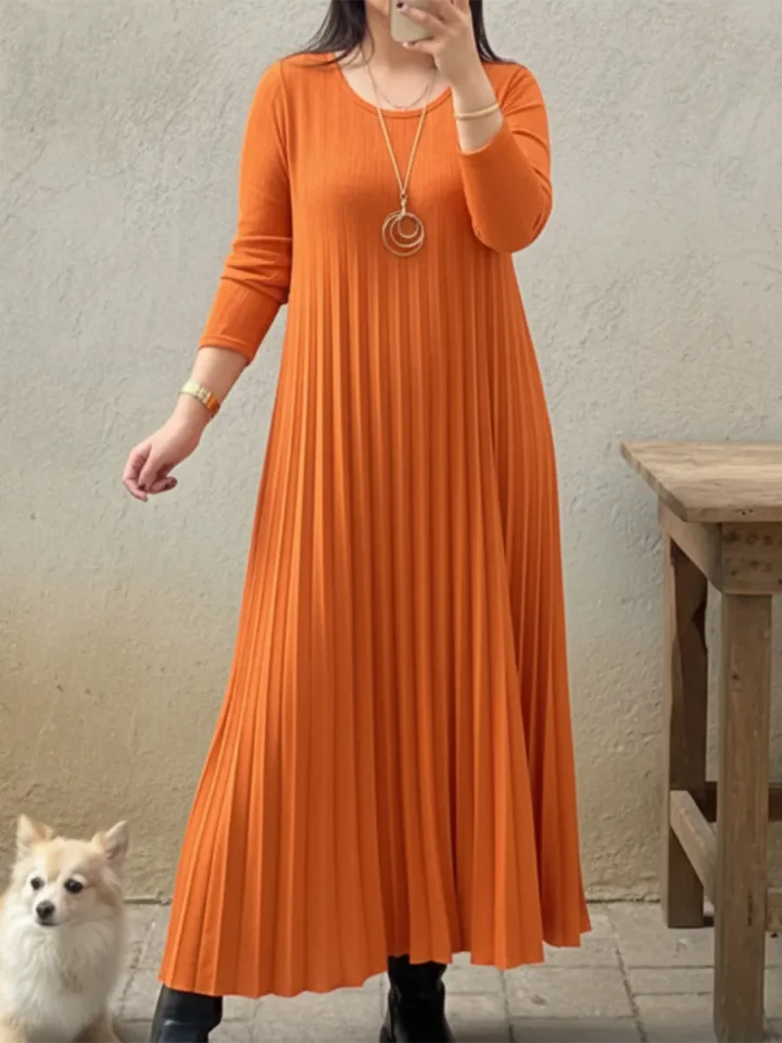 Vestido elegante de malha plissada em cor sólida