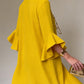 Vestido elegante e confortável com mangas franzidas