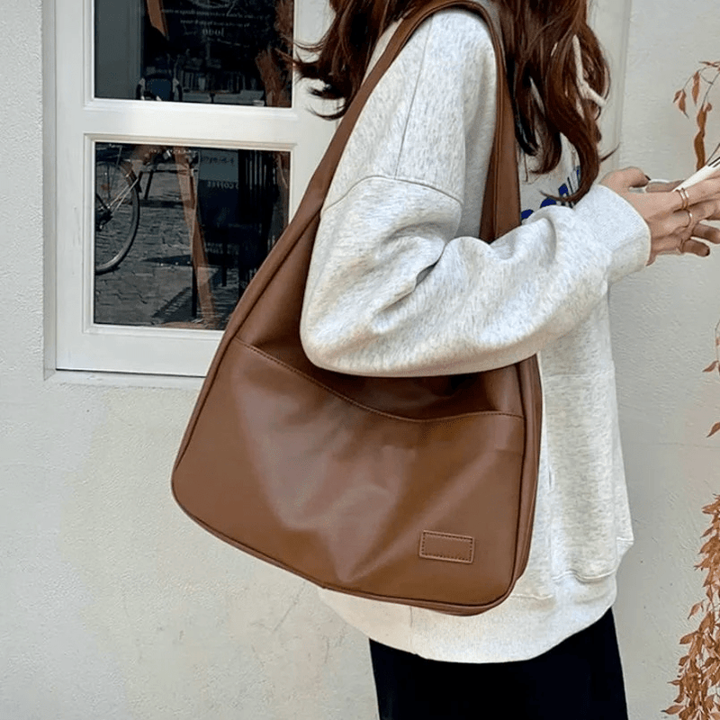Bolsa grande em pele