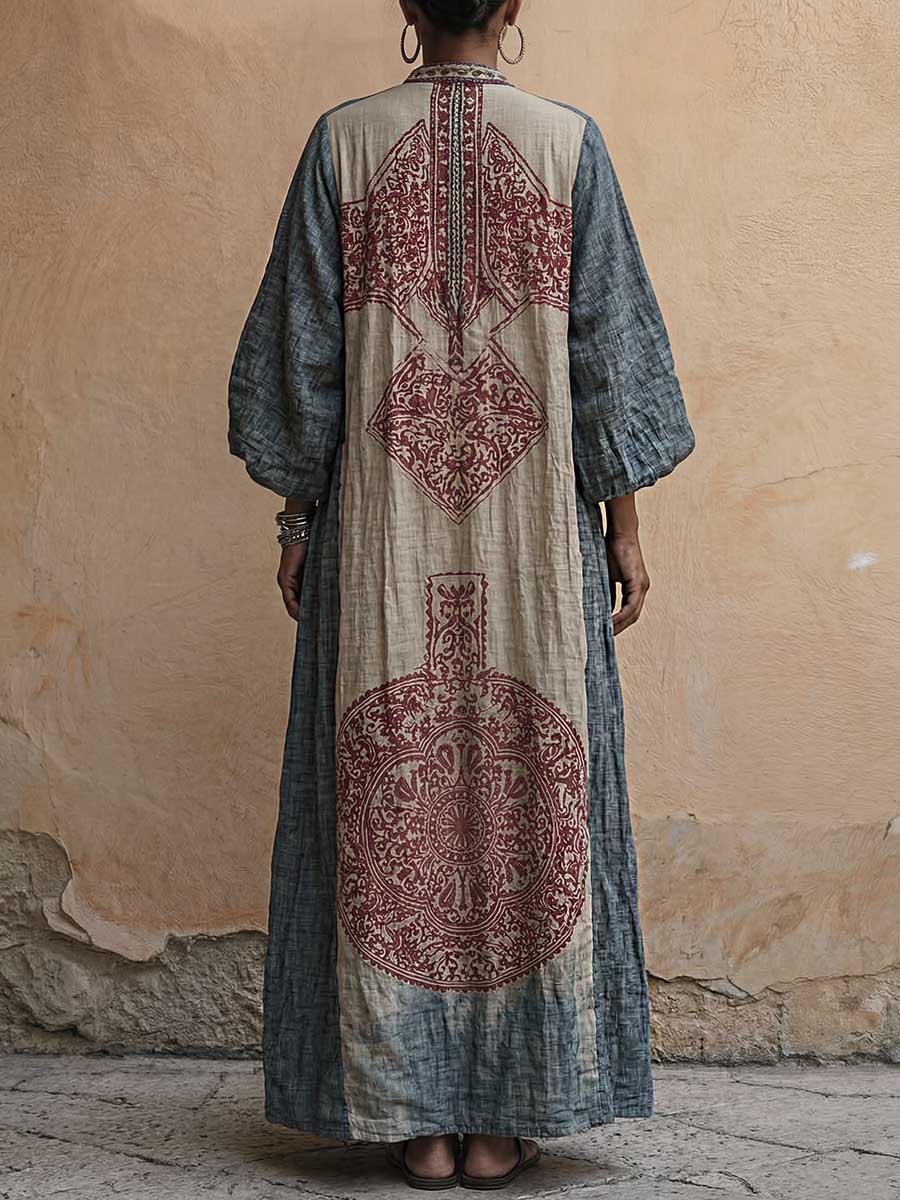 Vestido casual de mulher solto em algodão e linho com estampado vintage, decote em V e mangas 3/4.