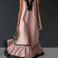 Vestido comprido elegante e romântico com folhos e blocos de cor