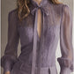 Elegante blusa retro em chiffon com renda e gola alta 2026